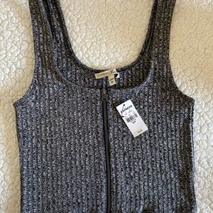 Express crop top